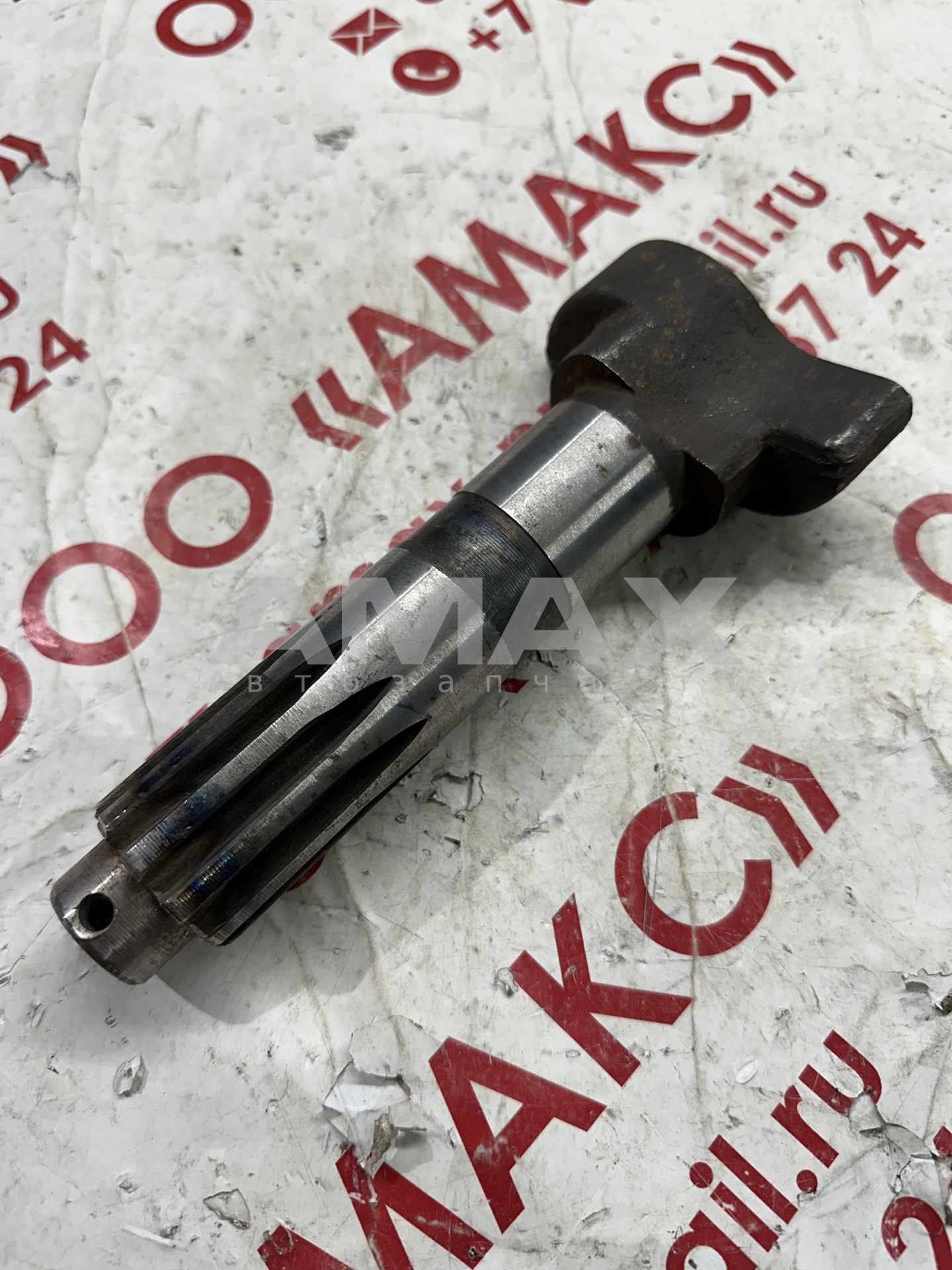 Кулак разжимной передний левый (Канаш) 3204(L-190мм)