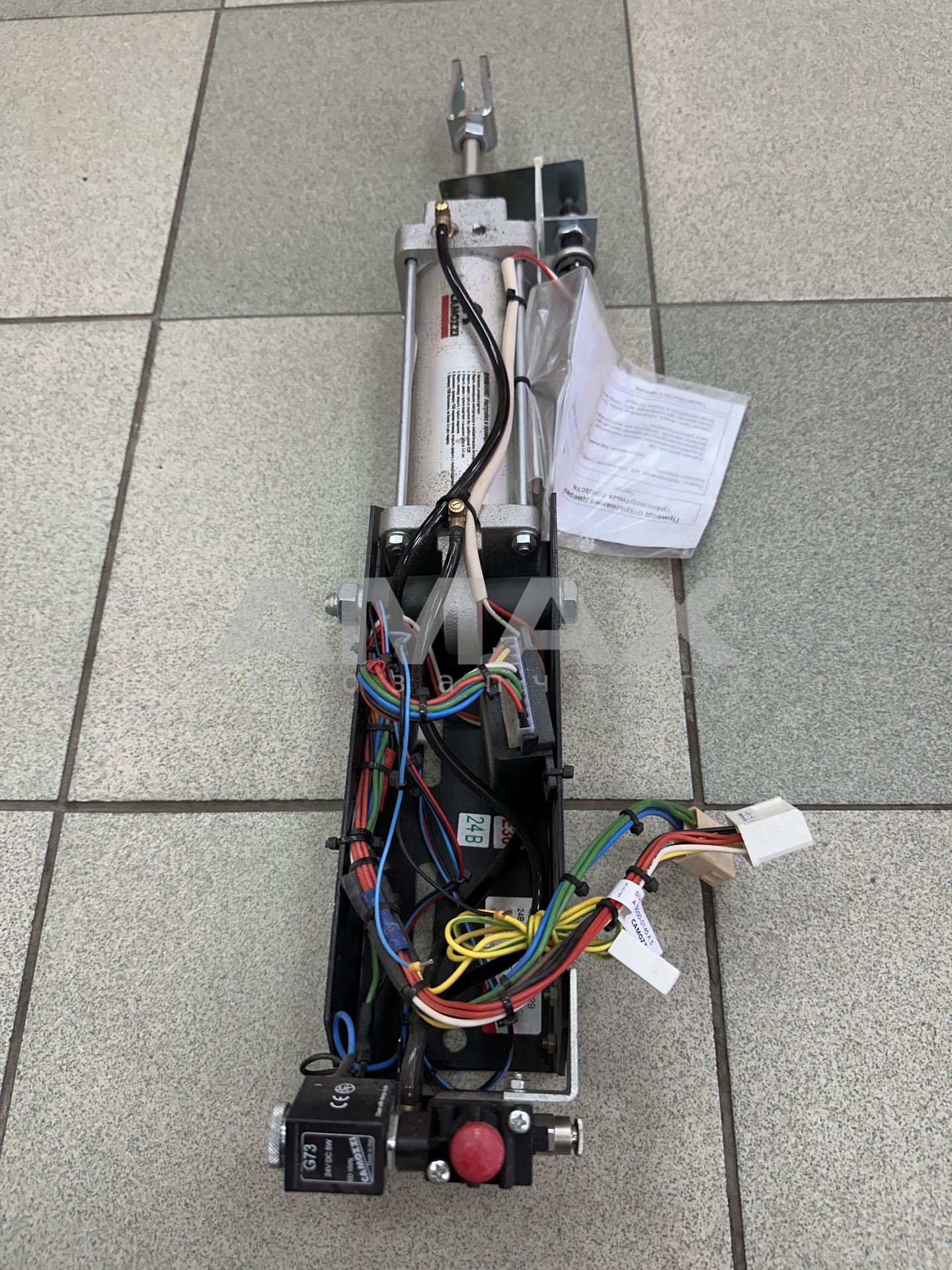 Механизм открывания двери D-63 н/о ПАЗ-3204 (Камози) 24В Д-63